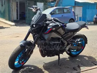 Yamaha FZ6 2022 Black