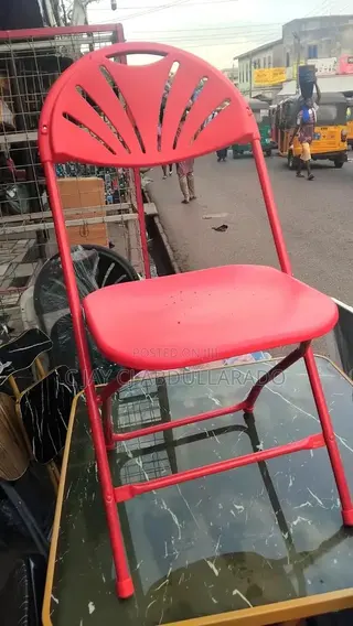 Folding Chairs With Metal Legs Quality Ones Only