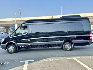 Mercedes-Benz Sprinter 2012 Black