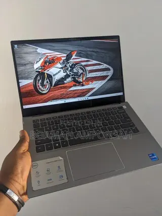 Laptop Dell Inspiron 14 5400 2-in-1 16GB Intel Core i7 SSD 256GB