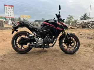 Honda CB 2016 Black