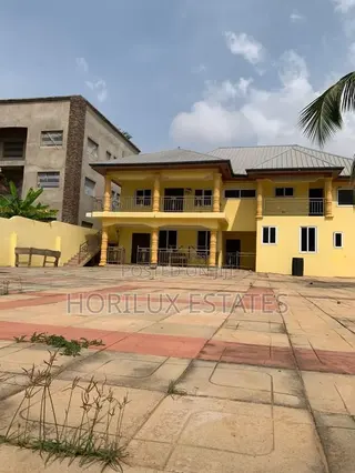 3bdrm Apartment in Gbawe Zero for rent