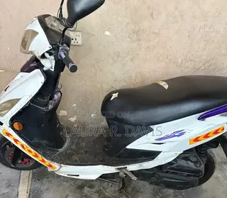 Kymco 2016 White