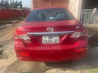 Toyota Corolla LE Special Edition 4dr Sedan (1.8L 4cyl 4A) 2013 Red