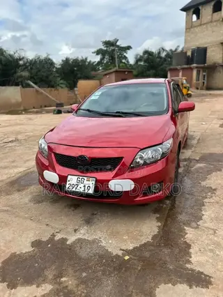 Toyota Corolla Base 4dr Sedan (1.8L 4cyl 5M) 2011 Red
