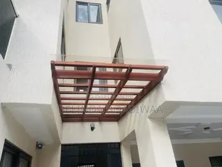 Polycarbonate Panels Roofing