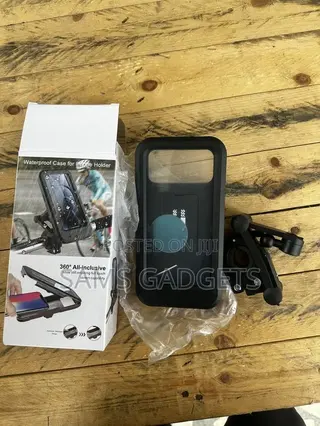 For the Waterproofcase,emphasize,Fulltouchscreencontrolunderheavy Rain
