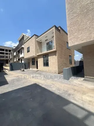 3bdrm Townhouse/Terrace in Madina Ritz Junction, SDA Area for sale