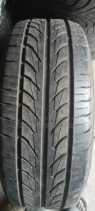 225 60:15 Tyres