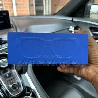 Meta Glasses Fury Sandstone Dark Amber Lenses