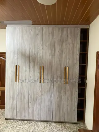 Rafasantewoodworks Wardrobes MDF or Laminated Plywood