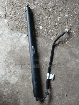 Range Rover Evoque Boot Shocks Sensor Type Available 2017 2018 Model