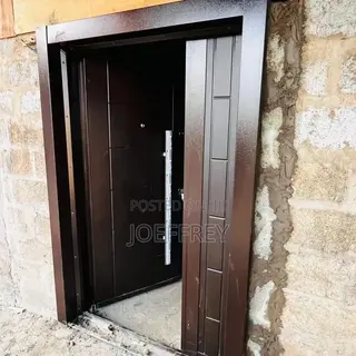 I Sales and Installs Doors