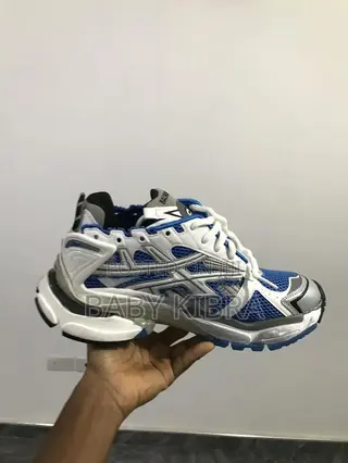 Balenciaga Runner Size 40