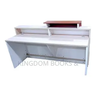 Executive Modern Office Reception Desk / Counter (Model 27RLM058)
