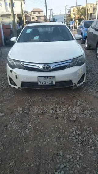 Toyota Camry 2014 White