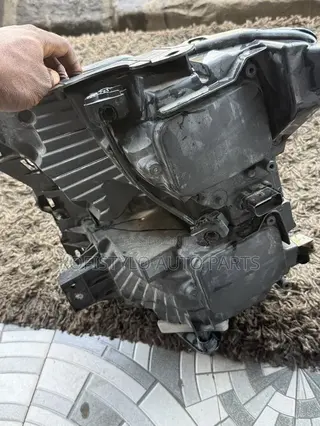 Ford F150 Headlight Pair