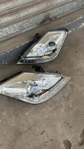 SsangYong Rexton 3 Headlight 2012,2013,2014,2015,2016,2017,2018
