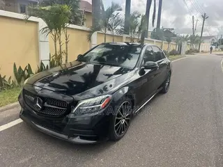Mercedes-Benz C300 2020 Black