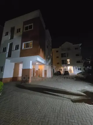 2bdrm Apartment in Modern Properties, Oxford Street for rent