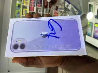 Apple iPhone 11 64 GB Purple