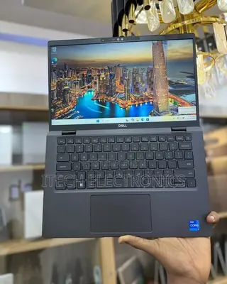 Laptop Dell Latitude 7430 32GB Intel Core i7 SSD 512GB
