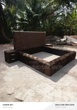 Brown Queen Size Bed Frame With Side Drawers