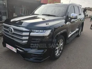 Toyota Land Cruiser 2015 Black