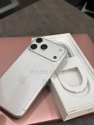Apple iPhone 17 Pro Max 512 GB Silver