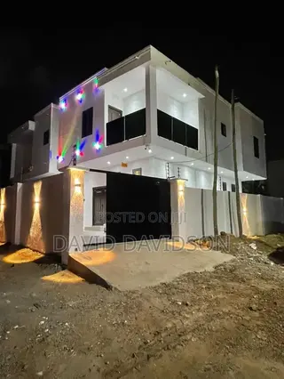 3bdrm House in 3 Bedroom House, Tema Metropolitan for sale
