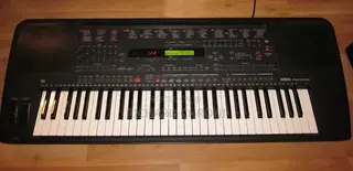 Yamaha PSR-5700 Keyboard