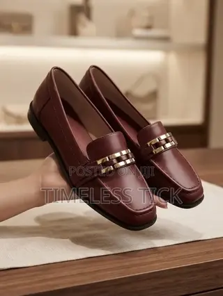 Ladies Shoe