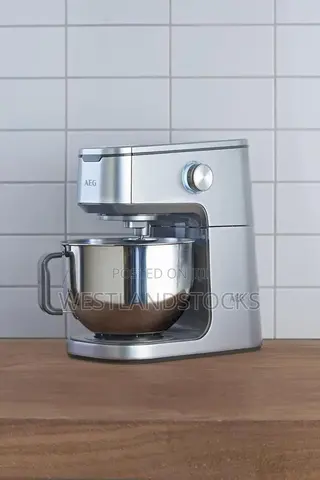 AEG 7 Series UltraMix Stand Mixer