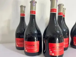 Jp Chenet - Medium Sweet Red Wine (France)