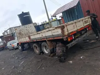 Kia Rhino 2000