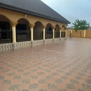 2bdrm Apartment in Brother K Estate, Kumasi Metropolitan for rent
