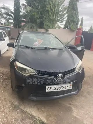 Toyota Corolla 2016 Black