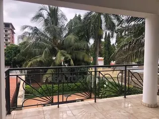 4bdrm House in Airport Residential Area for rent
