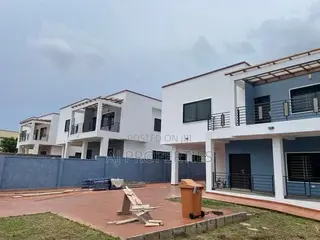 4bdrm House in East Legon for rent