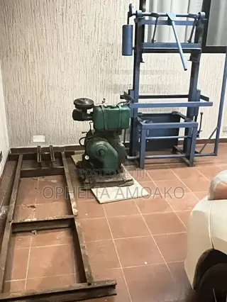 Block Moulding Machine With Diesel Engine