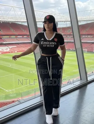 Fashionable Ladies Tank Top and Trousers Two Pieces