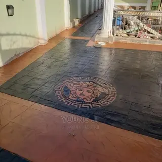 Floor Molding