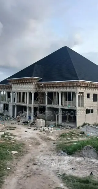 Carpenter We Do Any Kind of Roofing Design Parapet