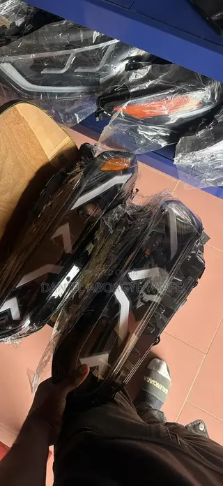 Civic 2023 Headlights (Upgraded/Spec)