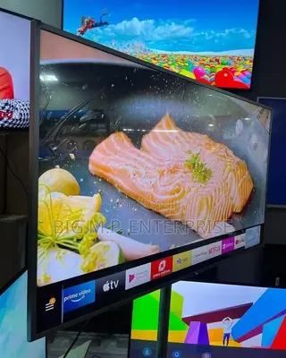 SAMSUNG 55 Inches Series 7 Smart Digital Satellite. 4KUHD AppleAirPlay