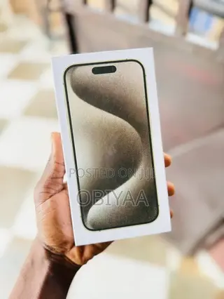 New Apple iPhone 15 Pro Max 256 GB White