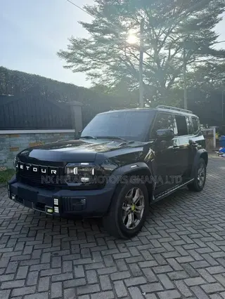 Jetour T2 2.0 Petrol AWD 2023 Black
