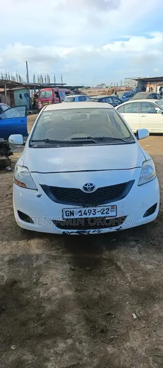 Toyota Belta 2009 White