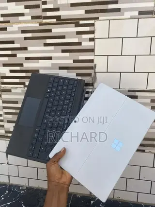 Laptop Microsoft Surface Pro 5 4GB Intel Core i5 SSD 128GB