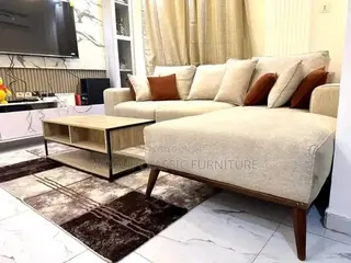 Modern L-Shape Sofa With Chaise Lounge